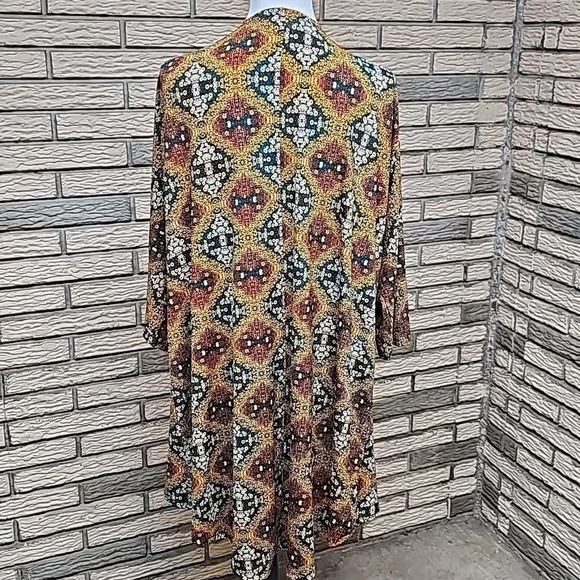 LuLaRoe Kimomo Sz M Like New - Picture 4 of 8